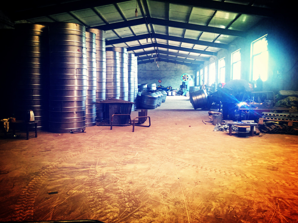 整潔有序車間體現(xiàn)小型攪拌機廠家生產(chǎn)車間規(guī)范秩序--河北東圣吊索具制造有限公司--小型攪拌機|石材夾具|液壓堆高車|手動叉車 整潔有序車間體現(xiàn)小型攪拌機廠家生產(chǎn)車間規(guī)范秩序--河北東圣吊索具制造有限公司--小型攪拌機|石材夾具|液壓堆高車|手動叉車