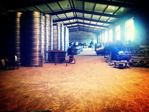 220v小攪拌機生產車間展示--河北東圣吊索具制造有限公司--小型攪拌機|石材夾具|液壓堆高車|手動叉車 220v小攪拌機生產車間展示--河北東圣吊索具制造有限公司--小型攪拌機|石材夾具|液壓堆高車|手動叉車