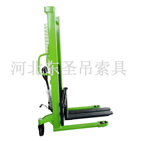 手動液壓堆高車維修主要部位細(xì)節(jié)展示--河北東圣吊索具制造有限公司--小型攪拌機(jī)|石材夾具|液壓堆高車|手動叉車 手動液壓堆高車維修主要部位細(xì)節(jié)展示--河北東圣吊索具制造有限公司--小型攪拌機(jī)|石材夾具|液壓堆高車|手動叉車