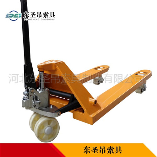 手動搬運(yùn)叉車產(chǎn)品展示--河北東圣吊索具制造有限公司--手動叉車|液壓堆高車|小型攪拌機(jī)|石材夾具 手動搬運(yùn)叉車產(chǎn)品展示--河北東圣吊索具制造有限公司--手動叉車|液壓堆高車|小型攪拌機(jī)|石材夾具